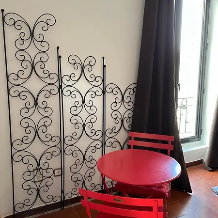 Maison De Maitre Cevenol Oda ve Kahvaltı Saint-Just-et-Vacquières