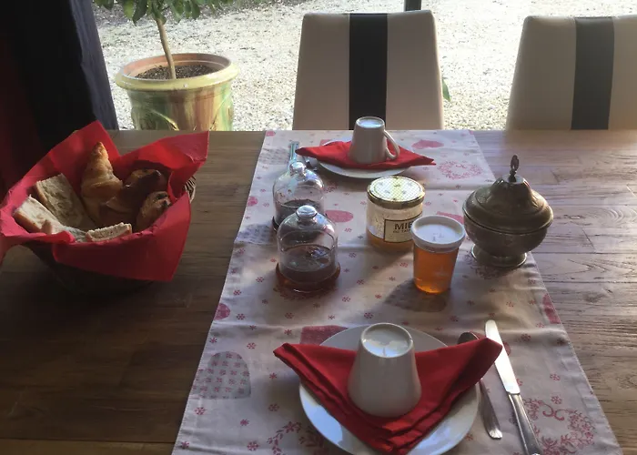 Couette-café Maison De Maitre Cevenol 3*