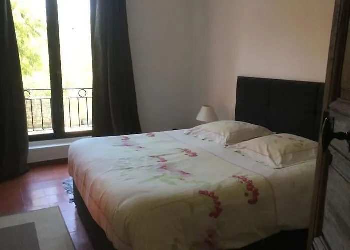 Maison De Maitre Cevenol Couette-café 3*